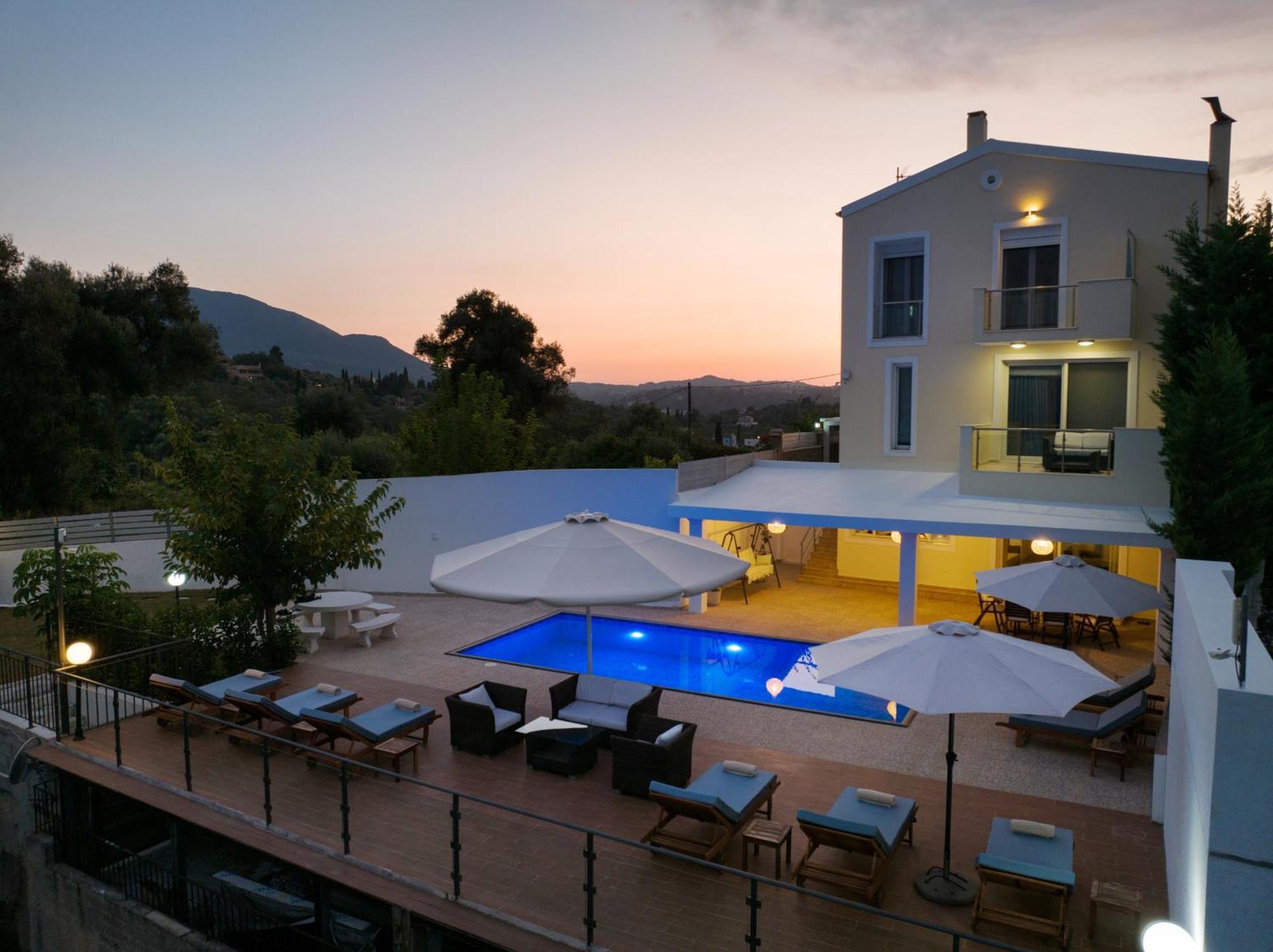 Luxury Villa Alexandros Corfu ペラマ エクステリア 写真